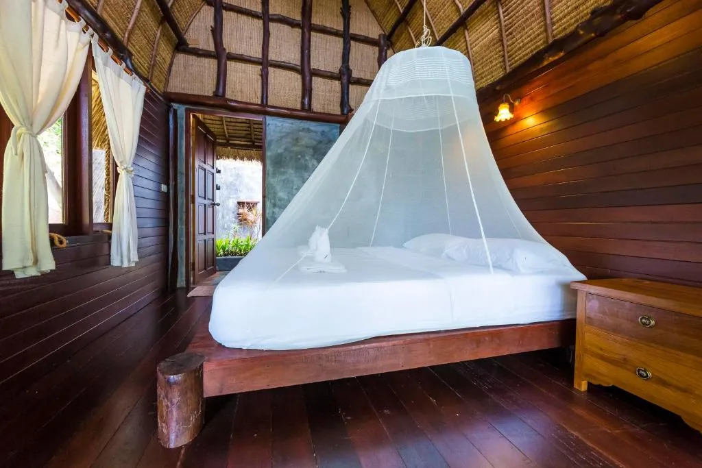 Jungle Bungalow interior