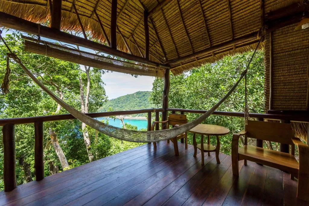 Jungle Bungalow canopy view